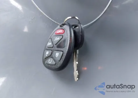 2007 Cadillac Escalade Luxury z USA, uszkodzony, nr VIN 1GYEC63827R334483